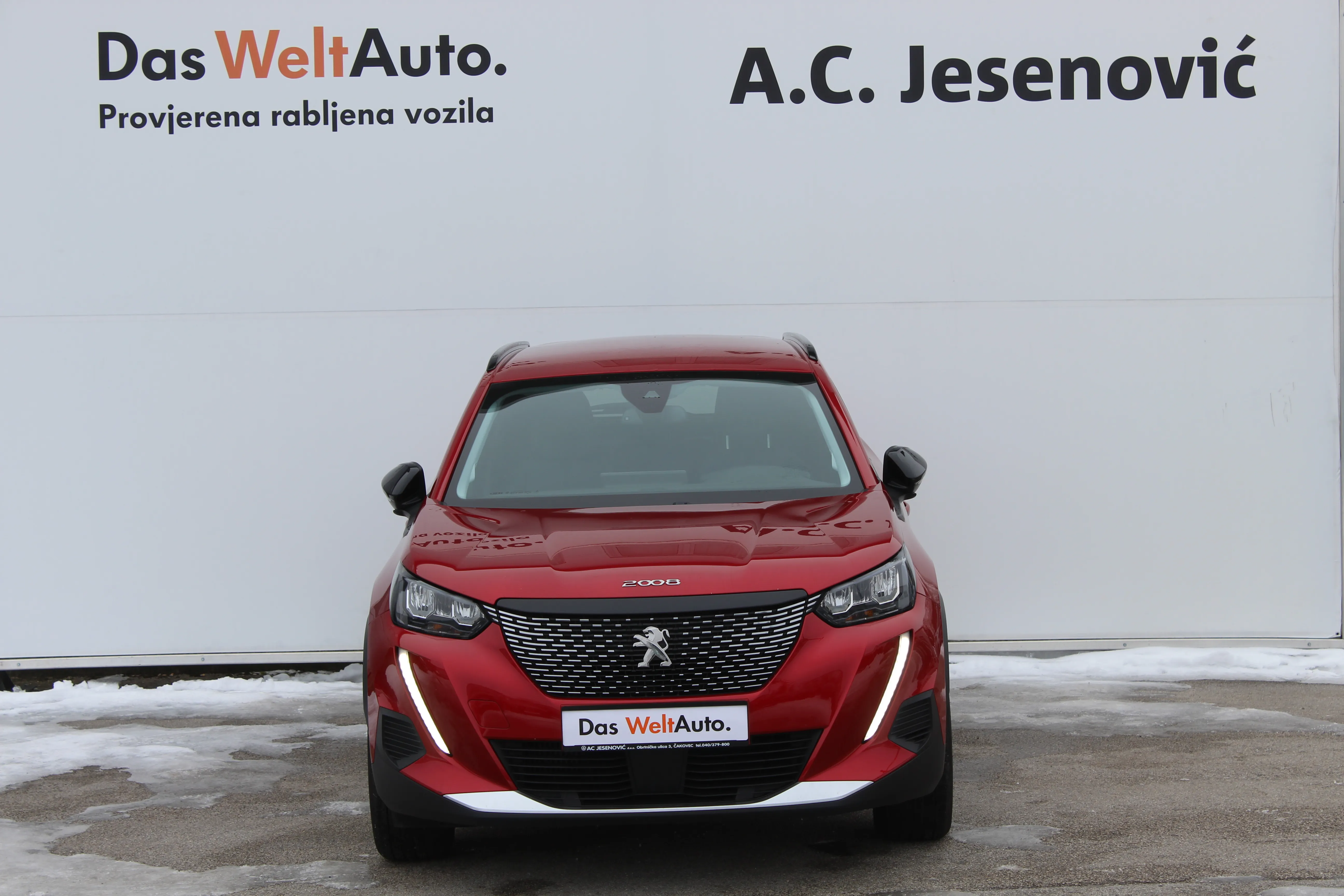 13059 peugeot 2008 1,2 puretech 100 s&s allure - slika 2