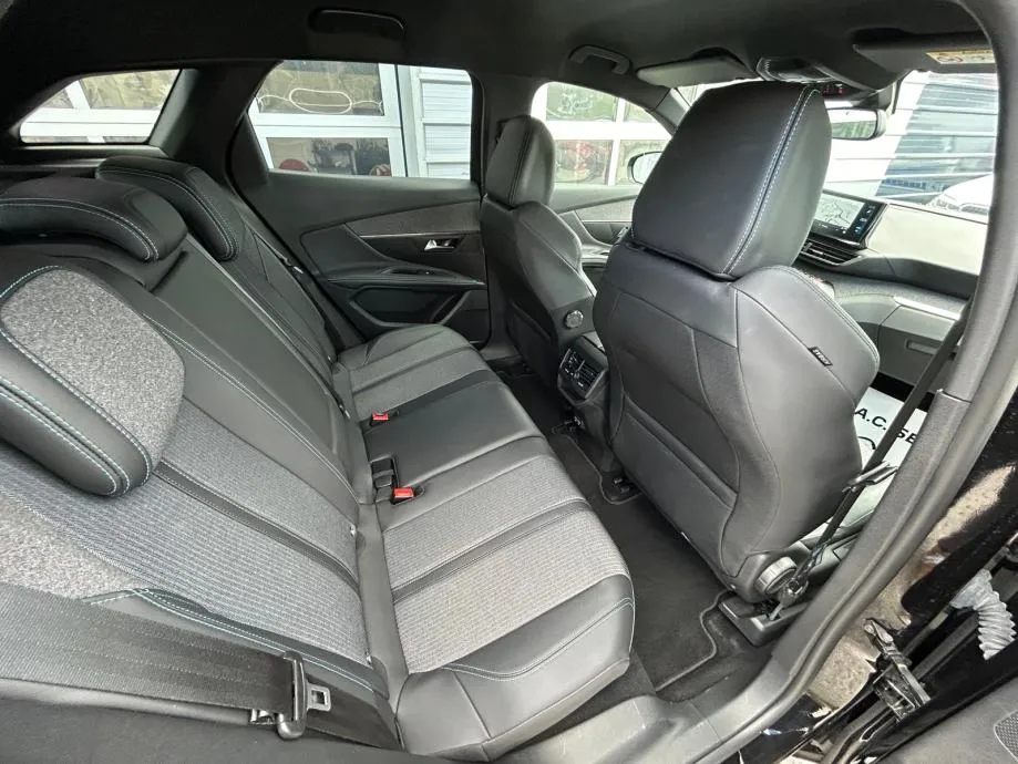 peugeot 3008 1,5 hdi allure - 2023 - 55.000km - full - reg 1 god !!! - slika 12