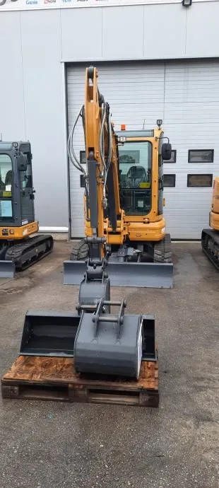 najam bagera xcmg od 1.8 t do 9,5 t - slika 6