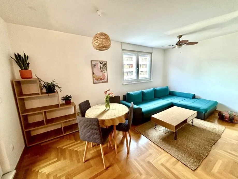 najam - dvosobni stan - lovinciceva - 60m2 - ferenščica - slika 2