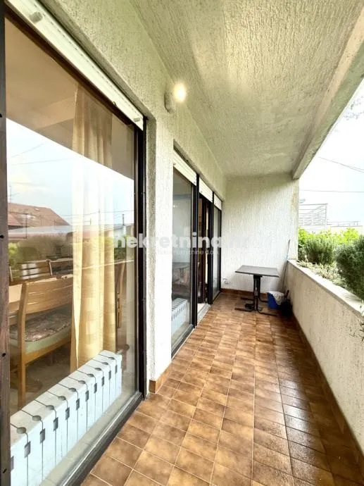 najam - remete, kameniti stol | 4-soban stan 120 m² | vrt | parking - slika 9