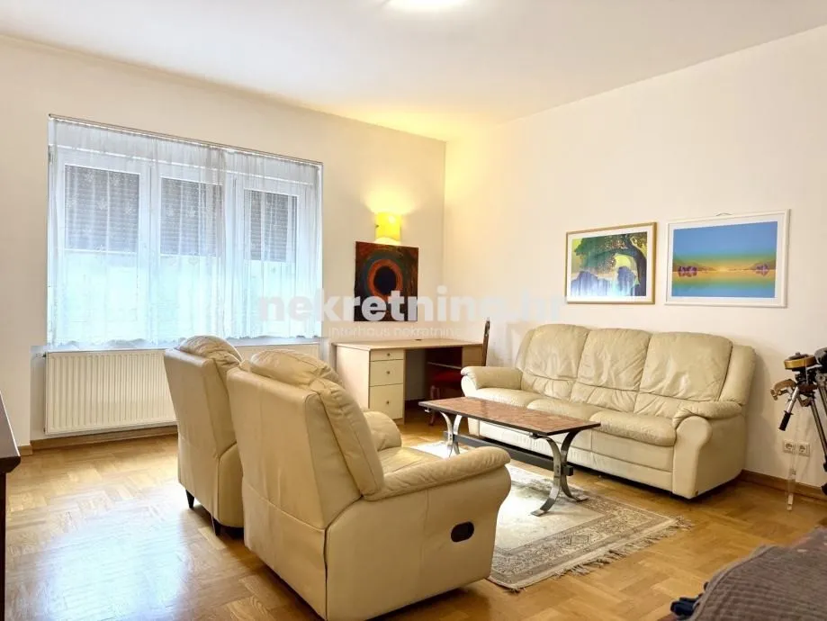 najam – trosobni stan – donji grad – šubićeva ulica – 61 m² - slika 2
