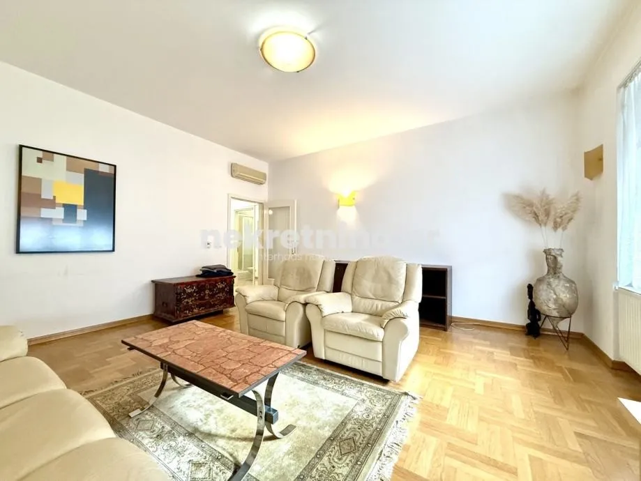 najam – trosobni stan – donji grad – šubićeva ulica – 61 m² - slika 4