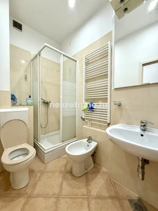 najam – trosobni stan – donji grad – šubićeva ulica – 61 m² - slika 6