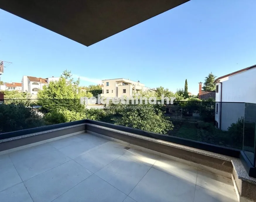 najam - trosobni stan: poreč, 105m2, novogradnja - slika 20