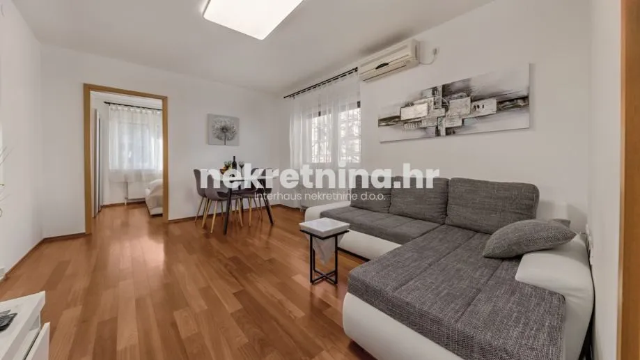 Najam - Trosobni stan: Novi Zagreb (Trnsko), 50.00 m2