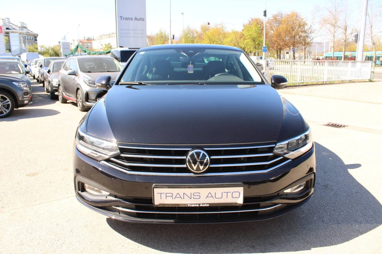 vw passat 2.0 tdi dsg *led, navigacija, kamera* - slika 2