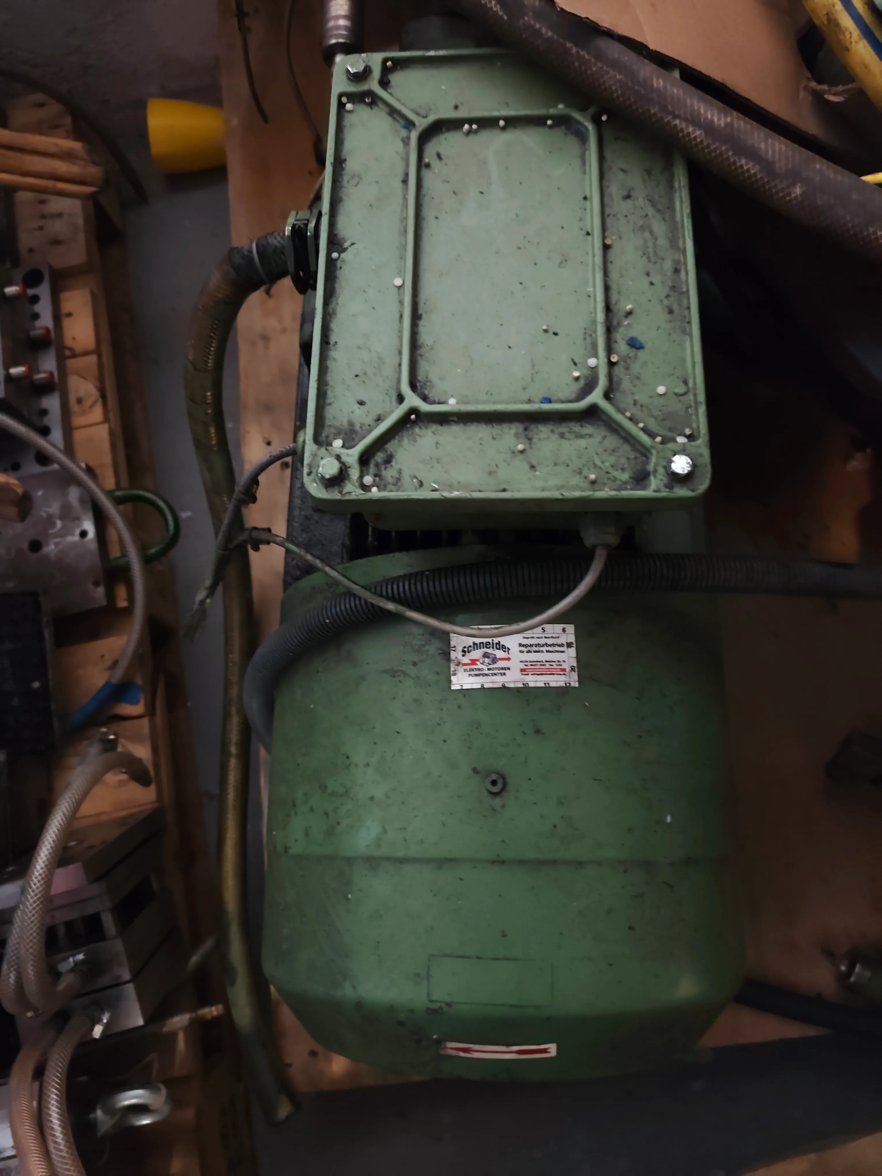 prodaju se tri trofazna elektro motora 18kw - slika 13
