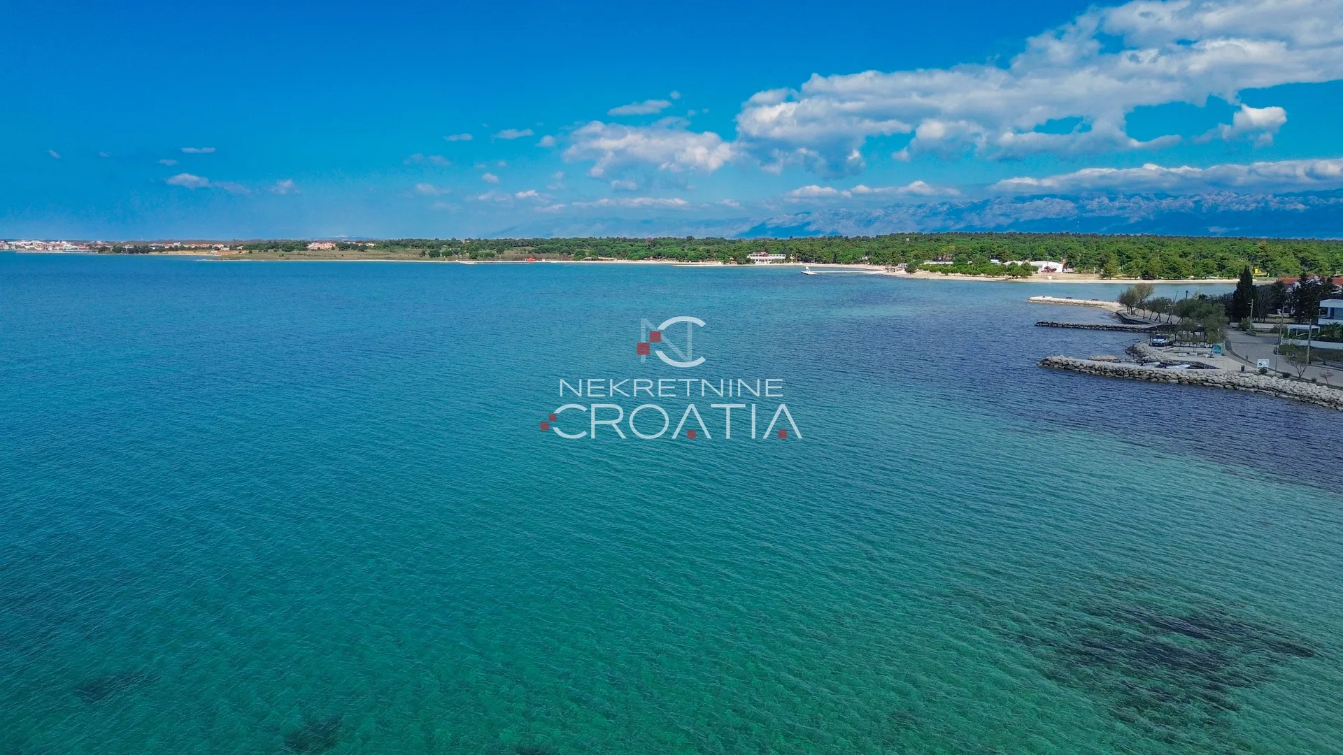 zaton: 2sp sobe, 2 spremišta, 2 terase i dvorište, 100 m od plaže! - slika 29