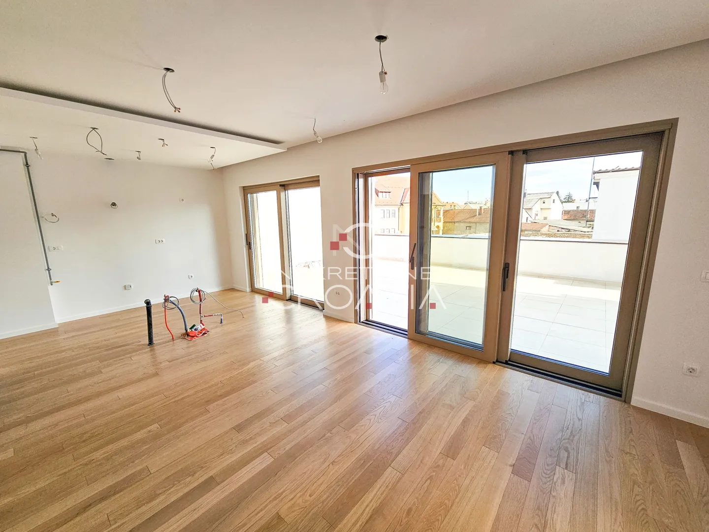 barokna jezgra, penthouse u novogradnji, 2.471€/m2 - slika 7