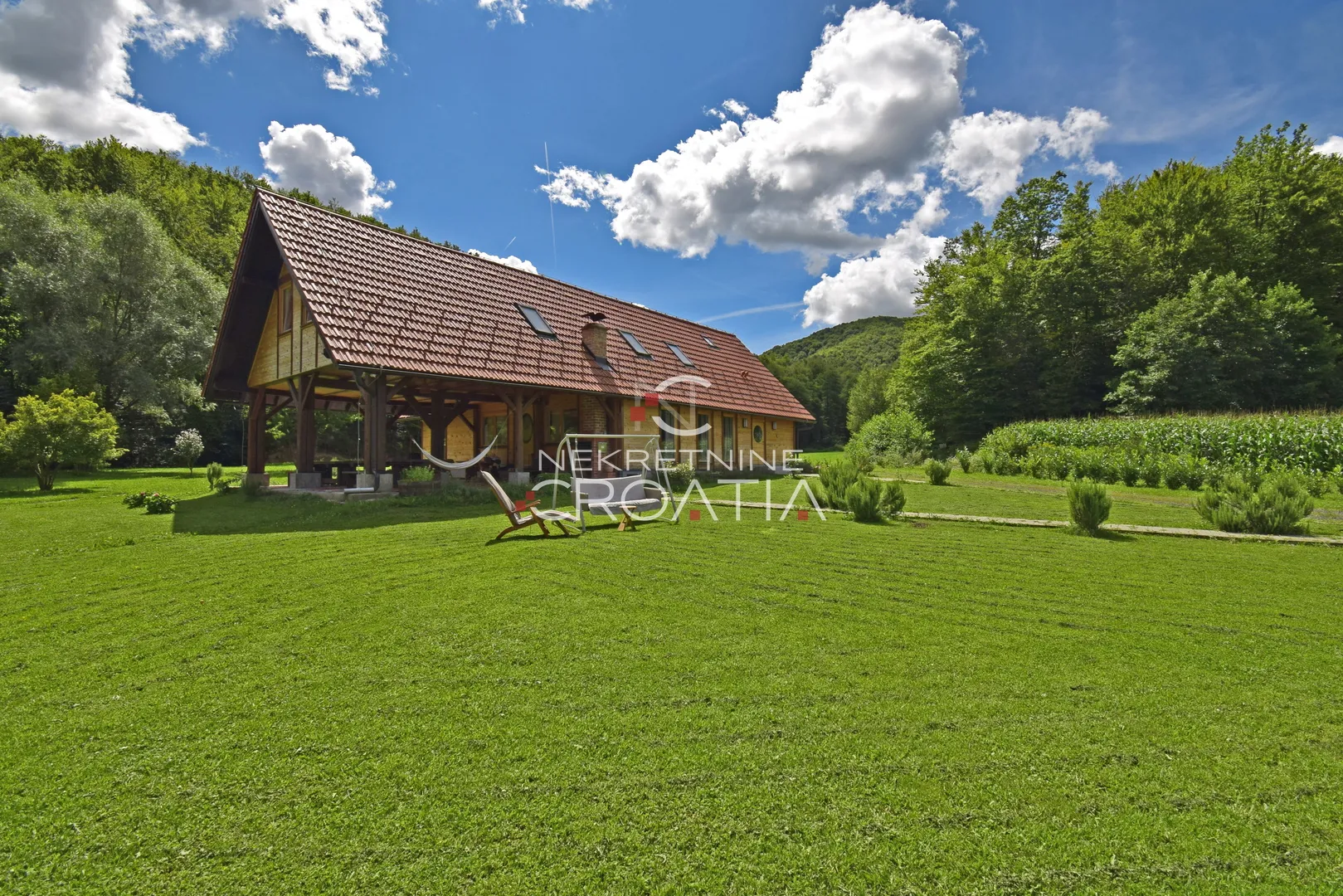 sniženo!!! prilika: rustikalna vila s bazenom - slika 8