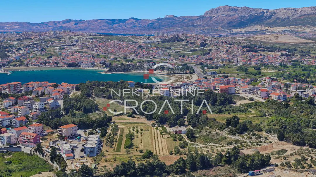 podstrana: panoramski pogled! - slika 13