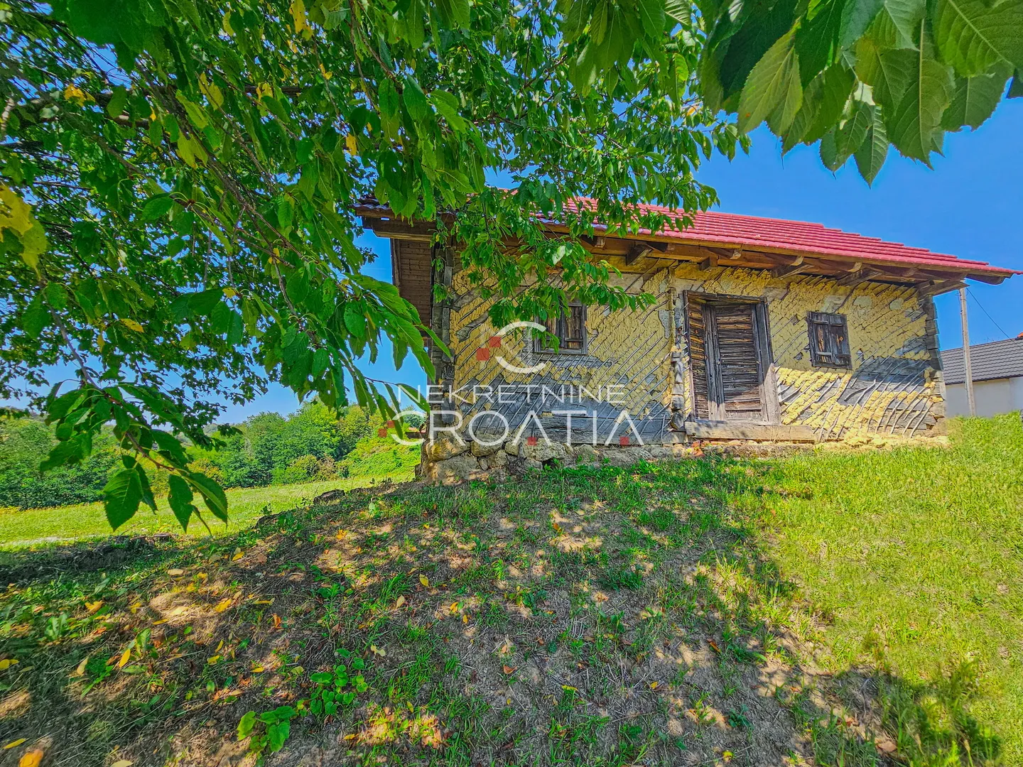 ekskluzivno, stara drvena kuća - slika 13
