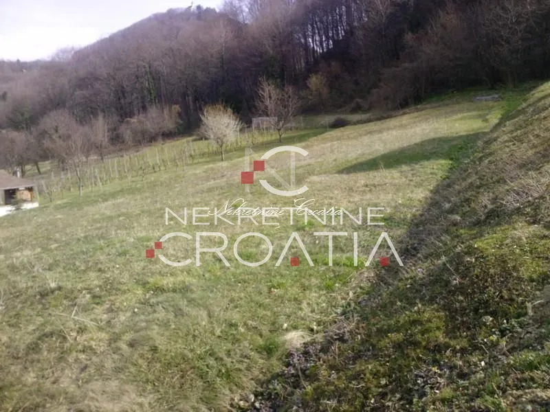 građevinsko zemljište ivanec, 8 eur-a/m2 !!! - slika 2