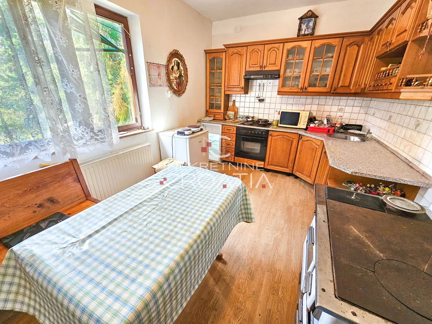 ekskluzivno, kuća, bednja, pleš - slika 13