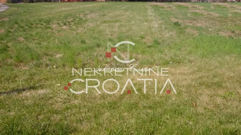 Građevinsko i poljoprivredno zemljište 18.288 m2!!! - Čalinec, Maruševec