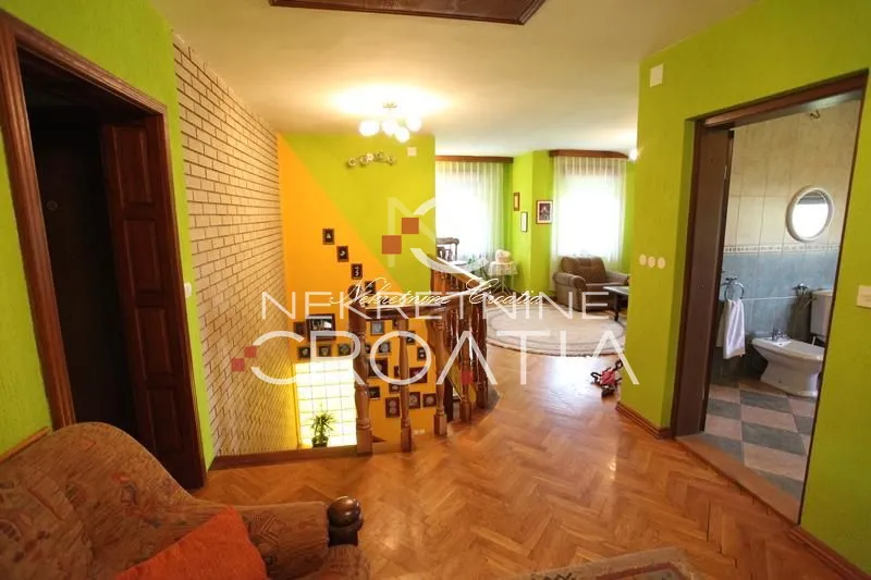 upravo sniženo: mogućnost zamjene za zagreb,varaždin,ivanec!!! - slika 15