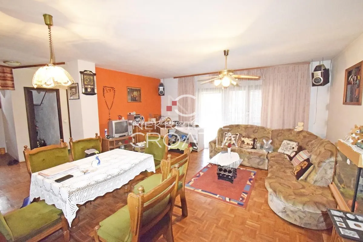 ekskluzivno, hrašćica - slika 17
