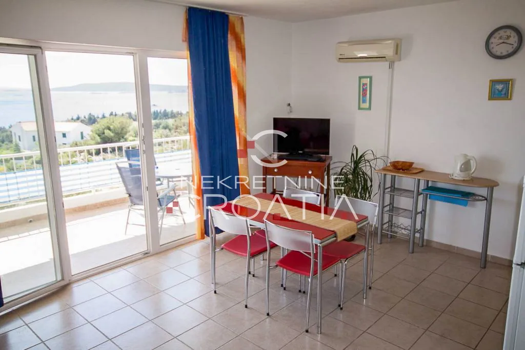 trogir, seget: kuća sa 6 apartmana! - slika 15