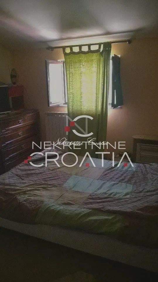 poreč: vila u i. zoni - slika 25