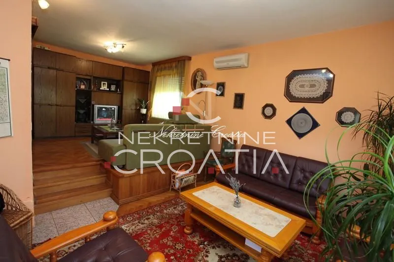 Upravo Sniženo: Mogućnost Zamjene Za Zagreb,varaždin,ivanec!!! - Lepoglava