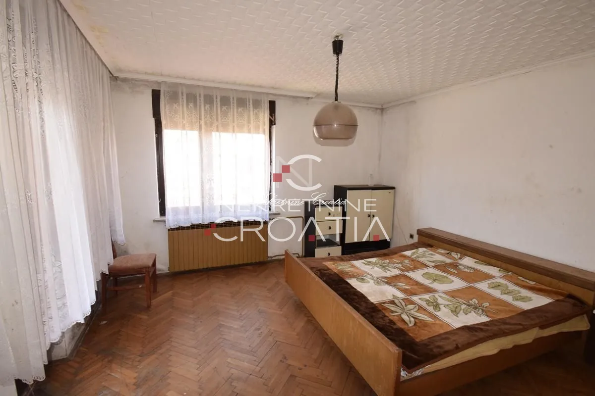 dvije kuće po cijeni jedne - slika 22