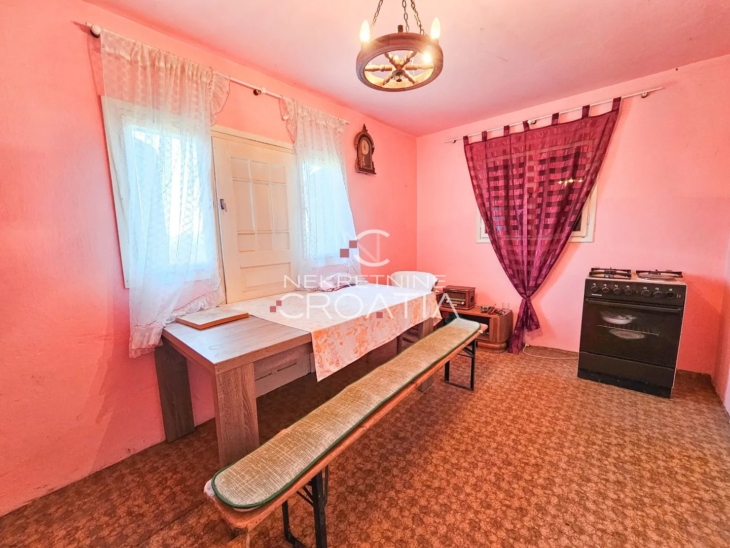 vrtlinovec: klijet na velikom i širokom zemljištu! - slika 13