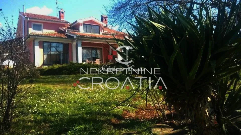 Poreč: vila u I. zoni