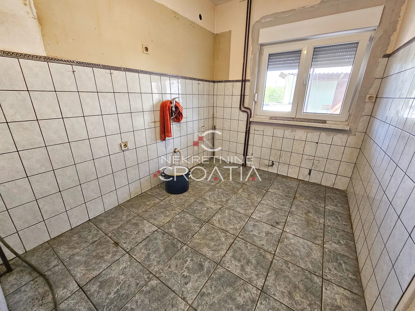 varaždin, kuća sa poslovnim prostorom - slika 13