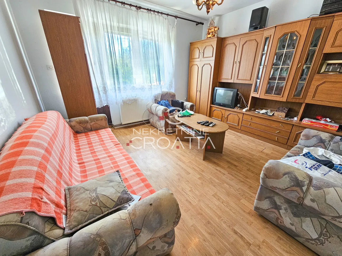 ekskluzivno, kuća, bednja, pleš - slika 12
