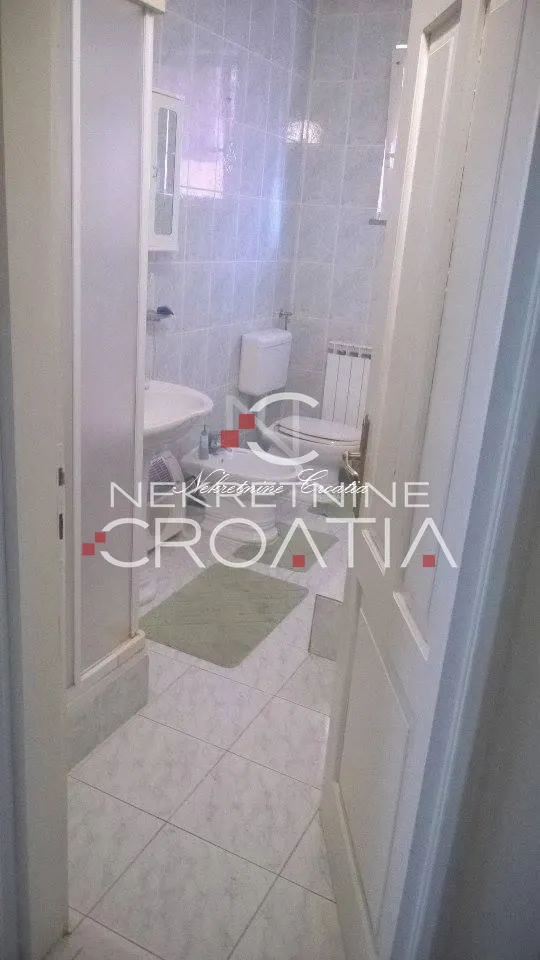 poreč: vila u i. zoni - slika 15
