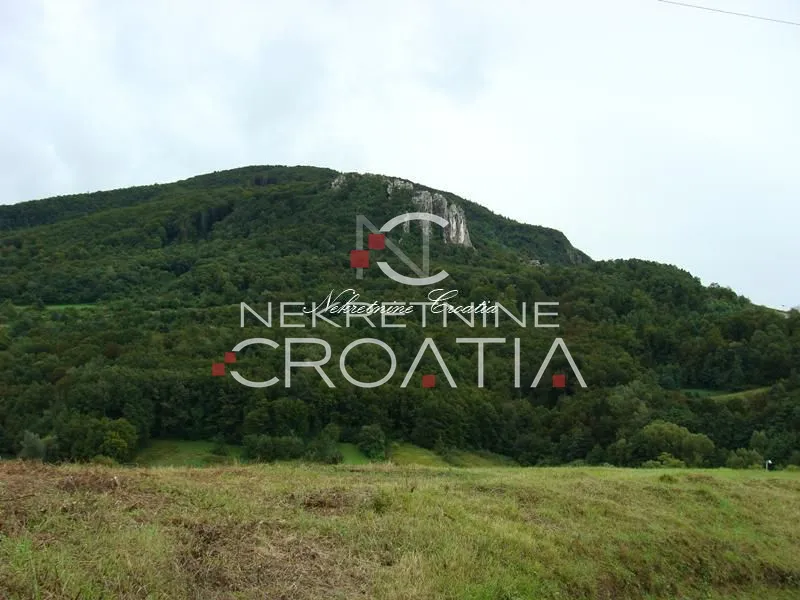 cvetlin, građevinsko sa dva prilaza - slika 5