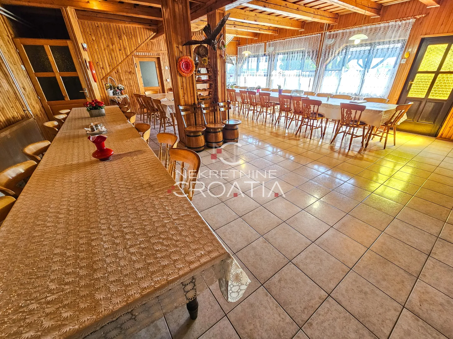 autohtono imanje sa 3.5 ha zemljišta, 2 m od slovenske granice! - slika 14
