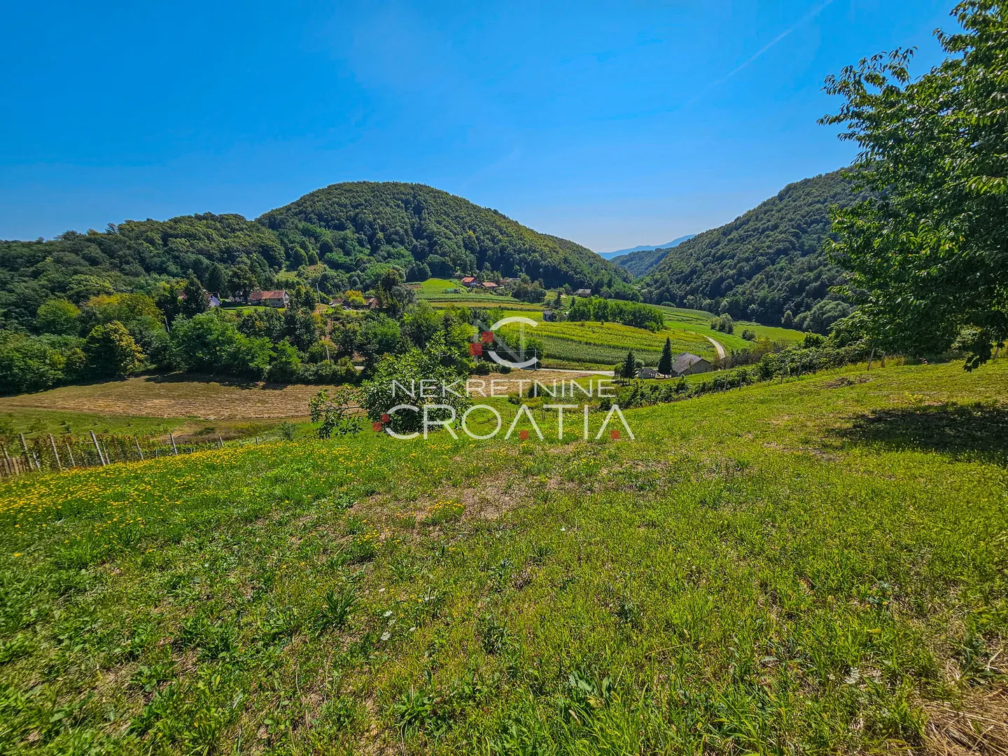 ekskluzivno, stara drvena kuća - slika 25