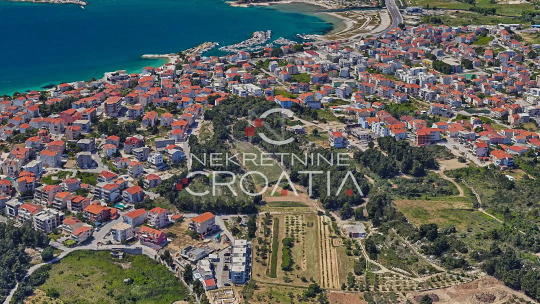podstrana: panoramski pogled! - slika 17