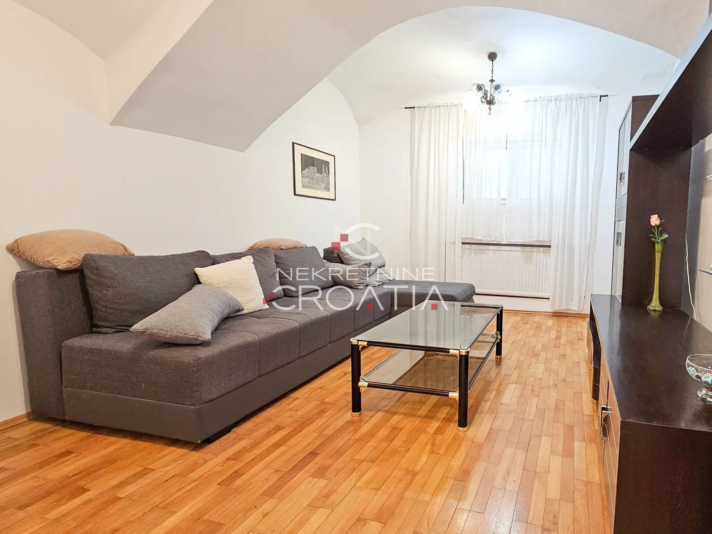 ekskluzivno, 3 stana + studio ap + pp + garaža - slika 11