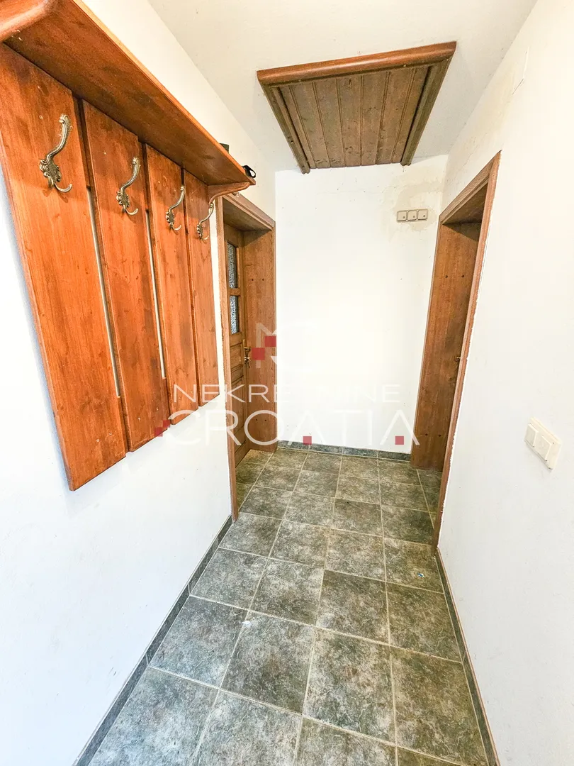 kuća sa 4 apartmana, ježovec - slika 9