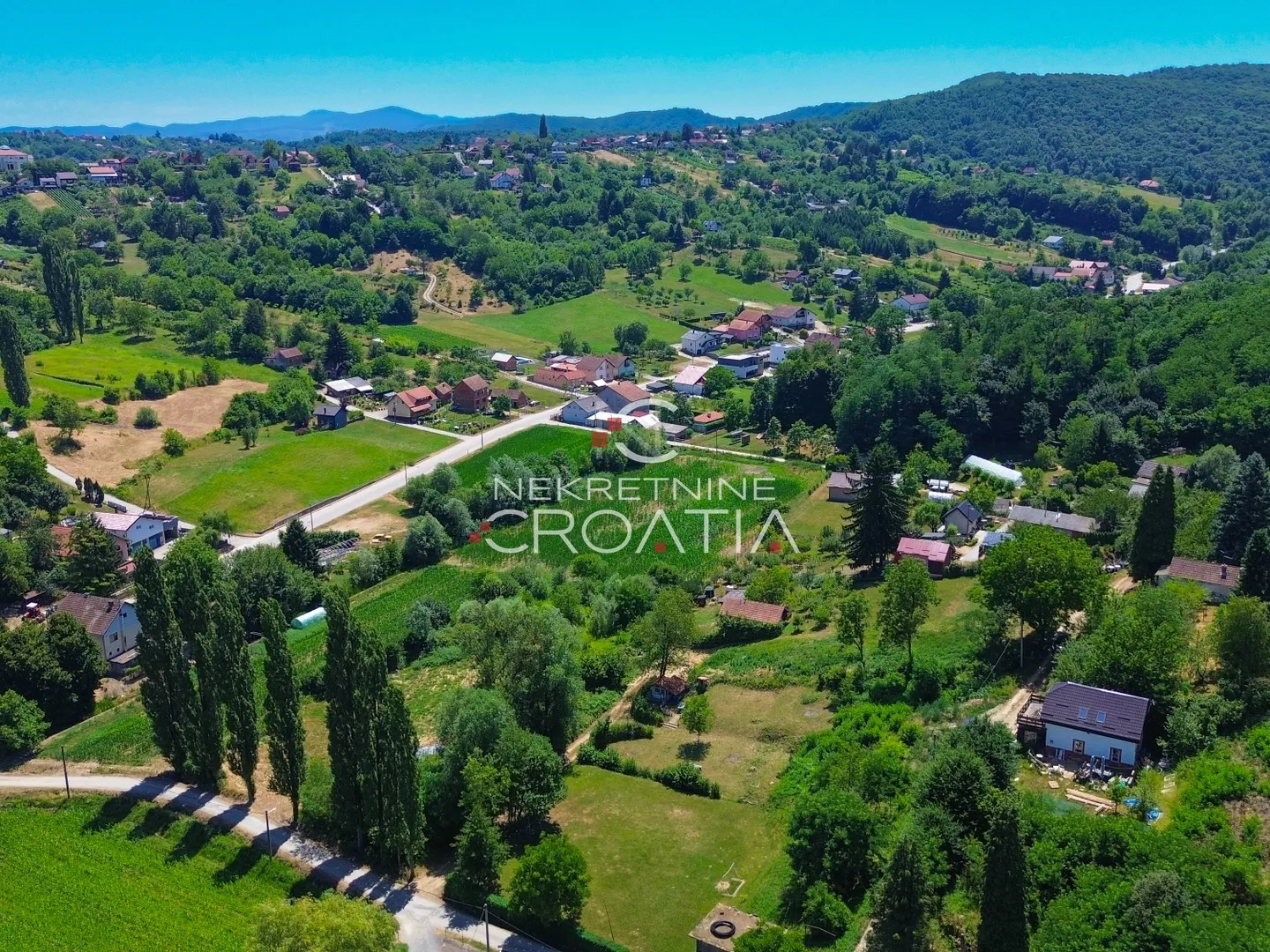 sniženo: mali vrh, građevinsko! - slika 19