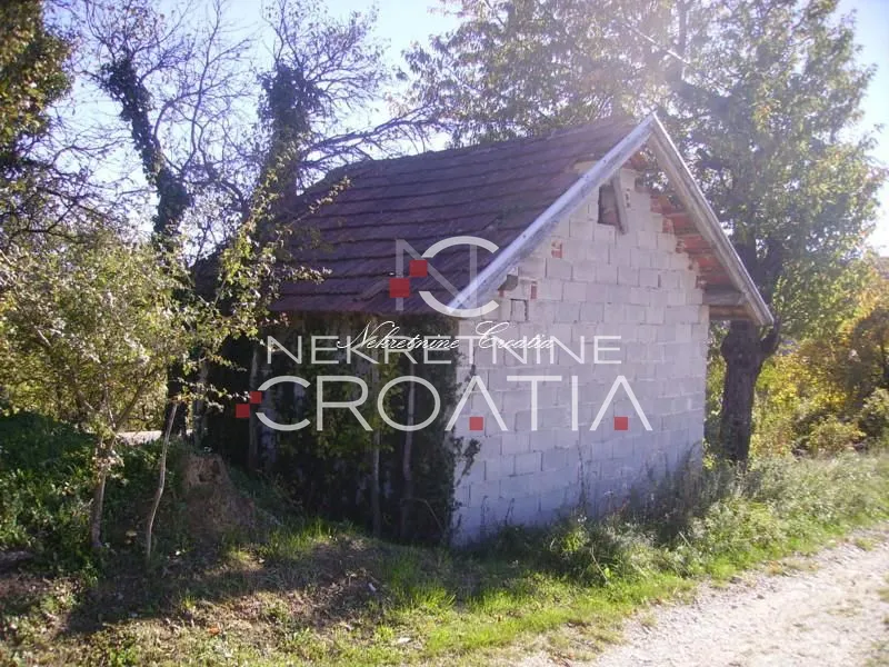 5.927 m2 sa ucrtanim objektom! - slika 2