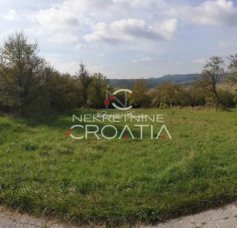 Butkovec, Građevinsko - Butkovec, Breznički Hum