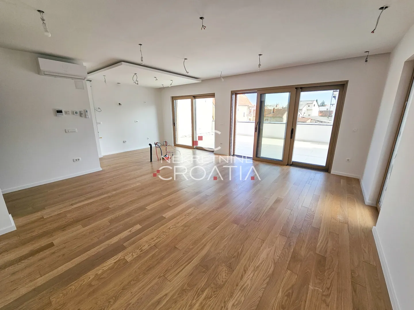 barokna jezgra, penthouse u novogradnji, 2.471€/m2 - slika 6