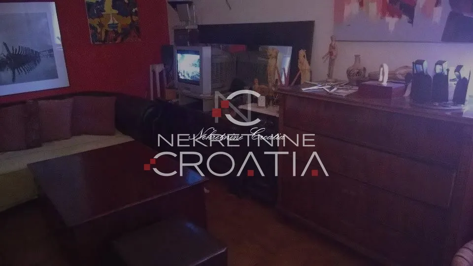 poreč: vila u i. zoni - slika 22