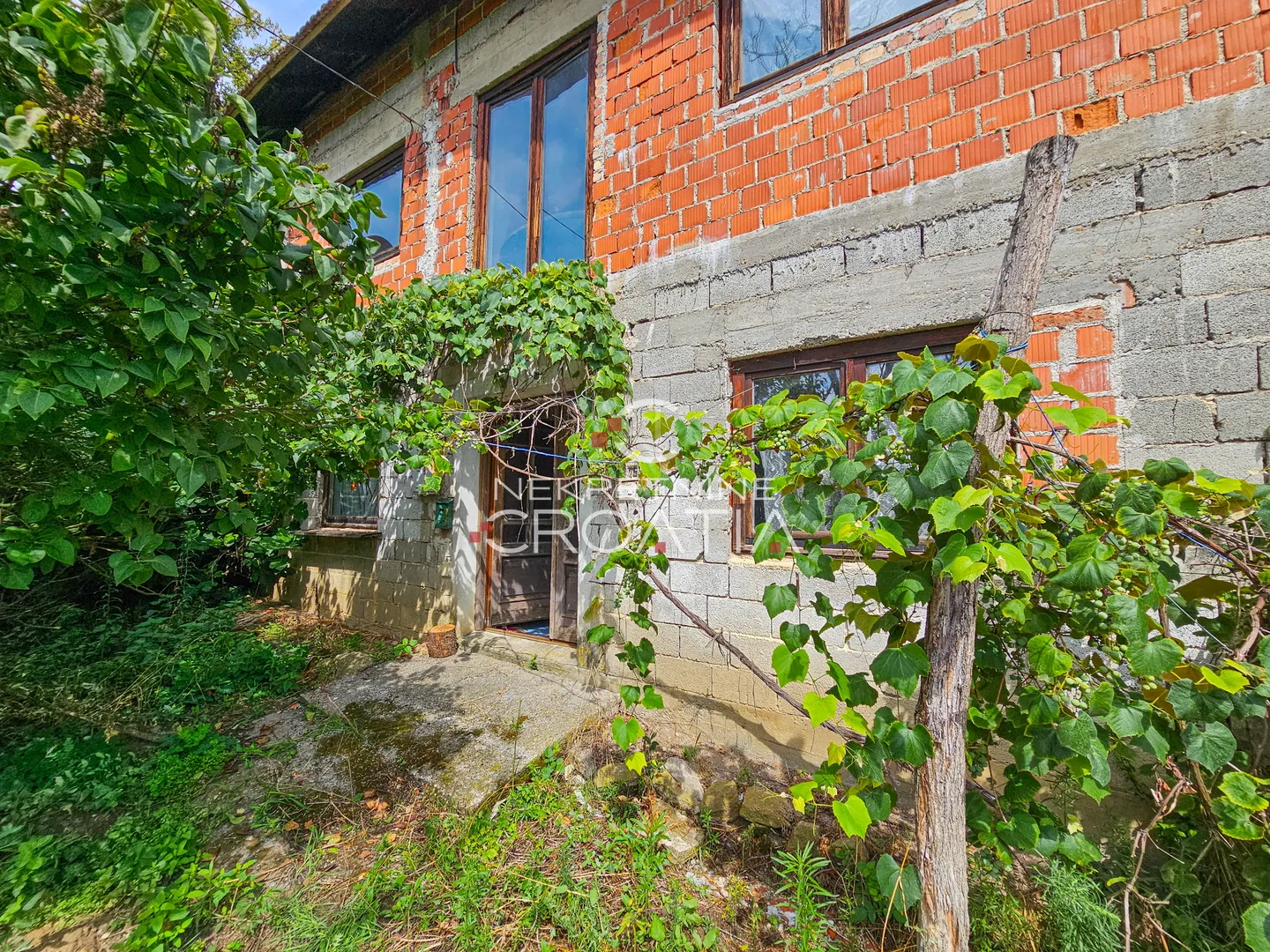 breznica, kuća sa velikim zemljištem! - slika 10