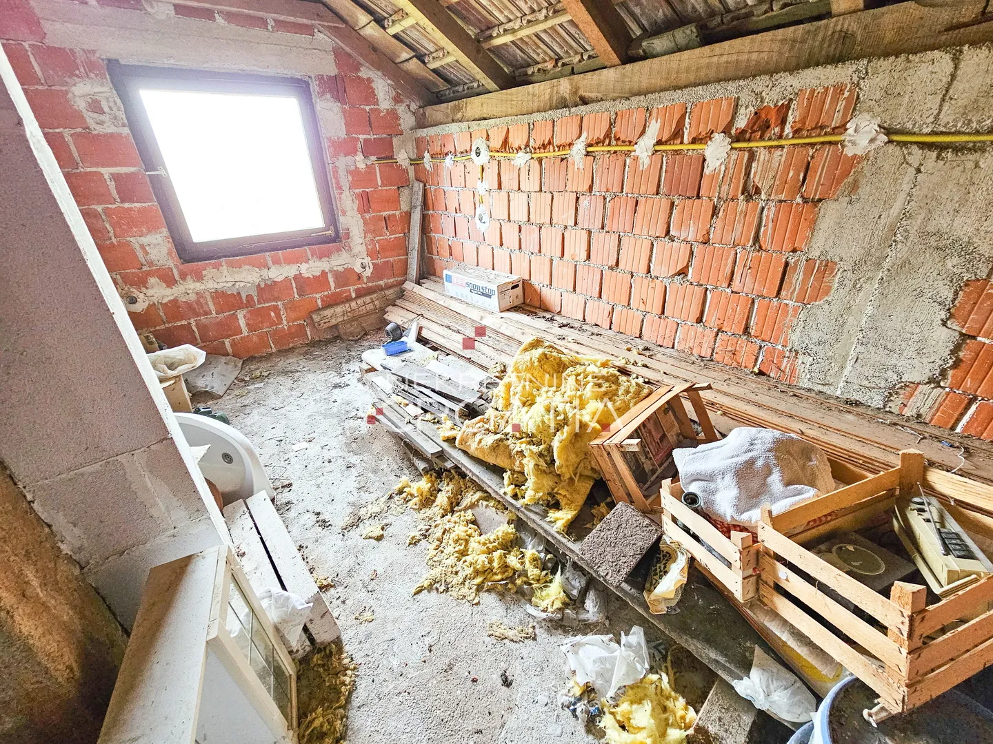 ekskluzivno, kuća, bednja, pleš - slika 24