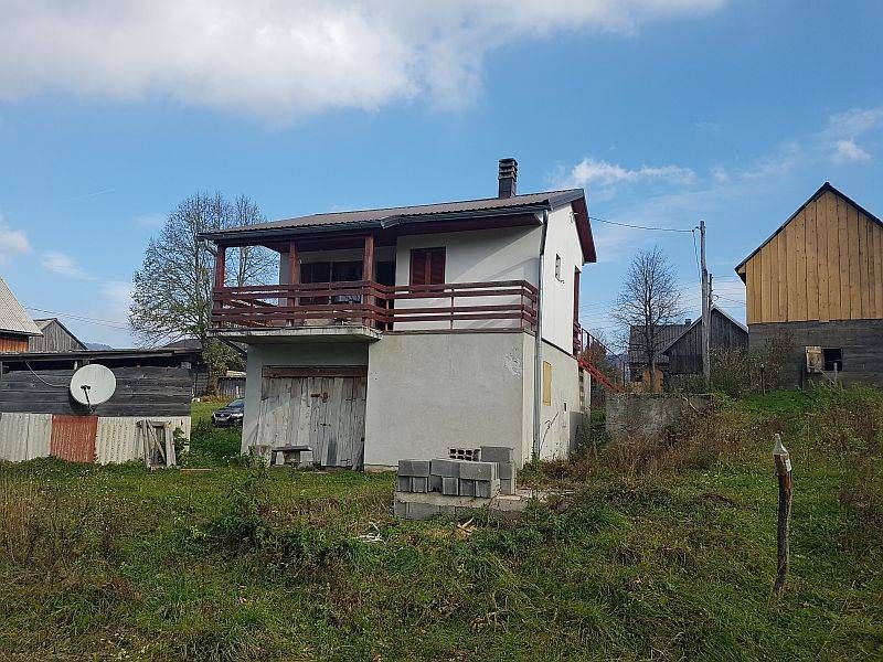 jasenak, novija kuća - slika 6