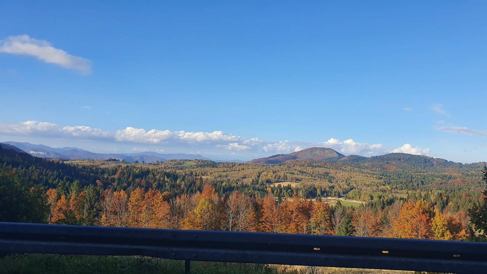 Gorski kotar, Ravna Gora zemljište sa pogledom na Alpe