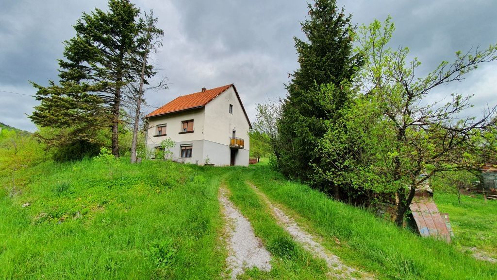 Gorski kotar, kuća sa okućnicom - Jablan, Vrbovsko