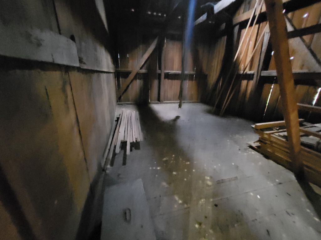 gorski kotar, vrbovsko, starija kuća sa velikom okućnicom - slika 16
