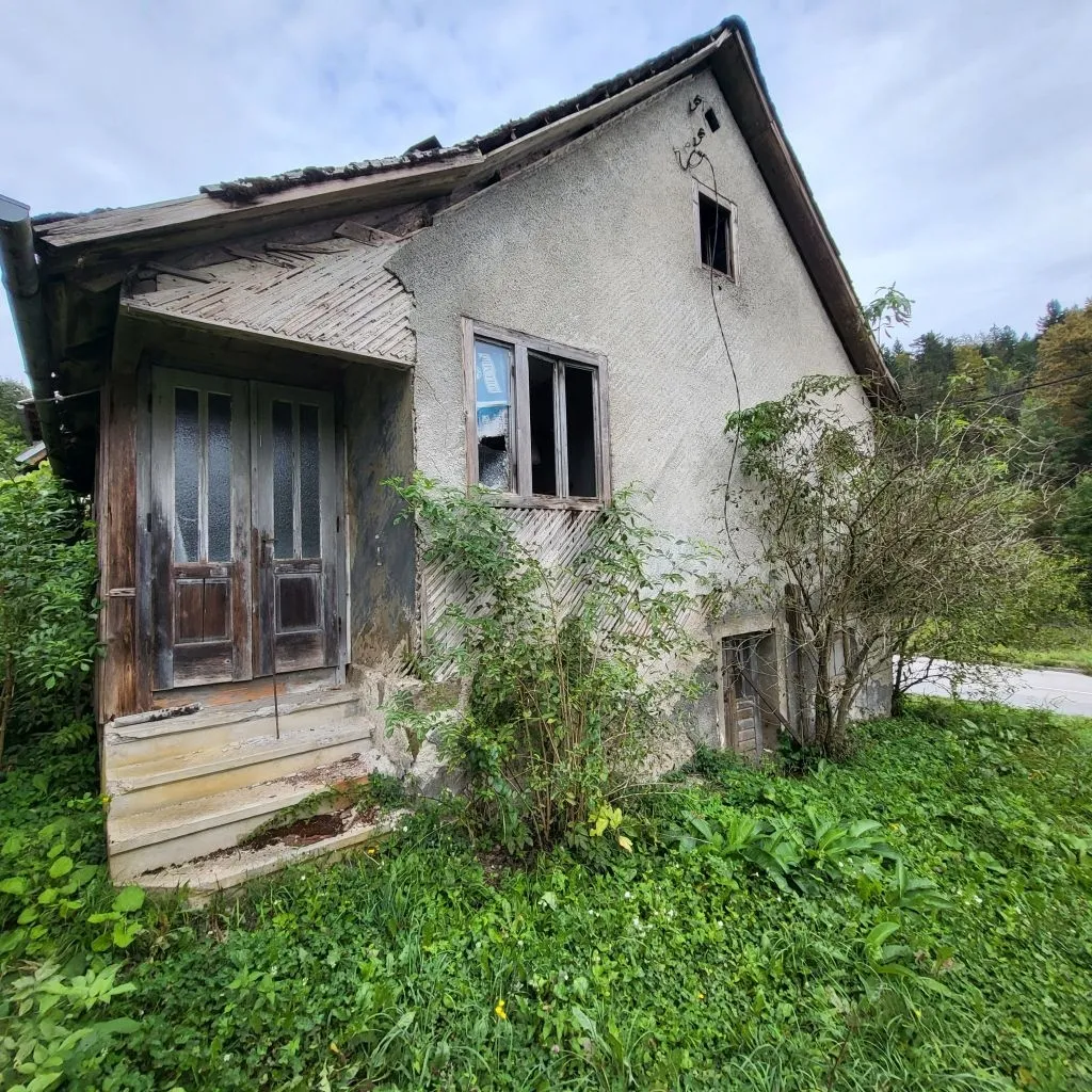 gorski kotar, čabar, prodaja dvije kuće - slika 20