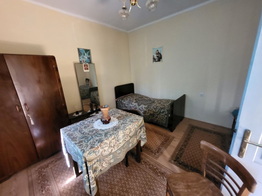 gorski kotar, vrbovsko, starija kuća sa velikom okućnicom - slika 14